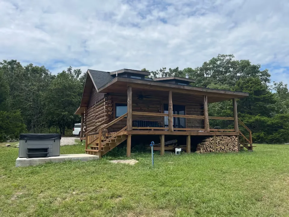 Buffalo River Bear Bottom Cabin with Hot tub